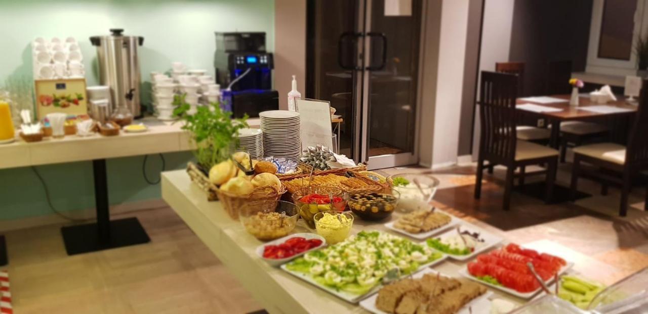 Hotel Mazowiecki Lodz ภายนอก รูปภาพ