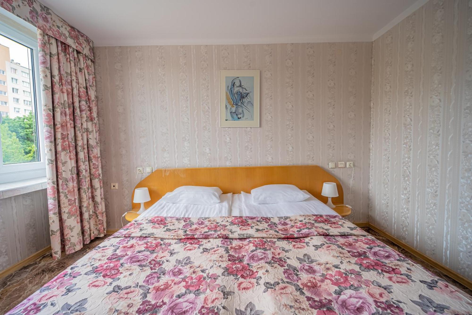 Hotel Mazowiecki Lodz ภายนอก รูปภาพ