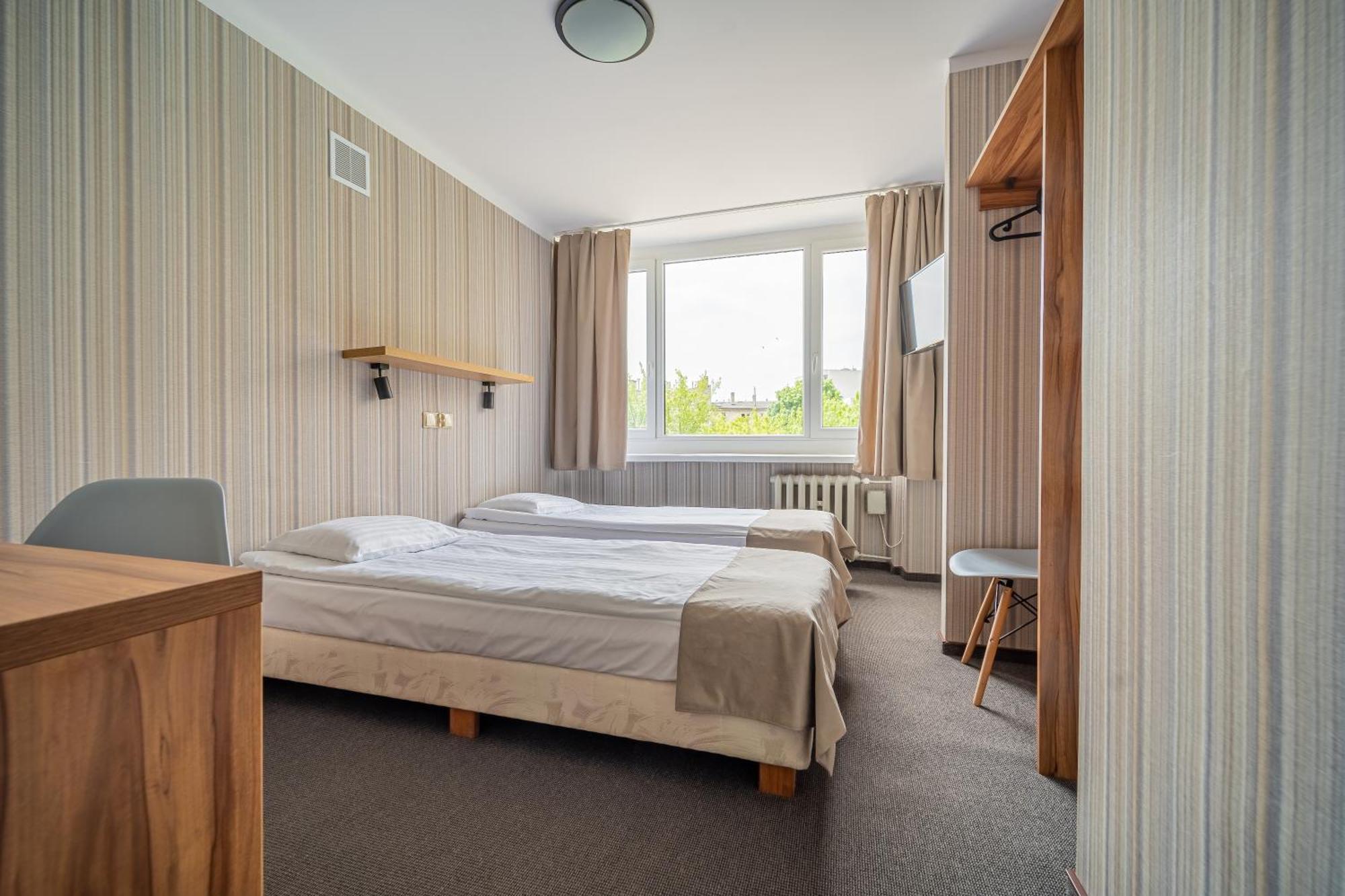 Hotel Mazowiecki Lodz ภายนอก รูปภาพ